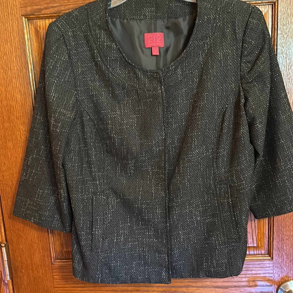 Black and white jacket,medium.